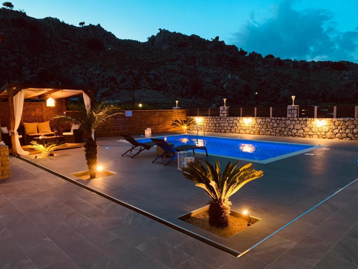 Villa Costa Costa - Luxury *
