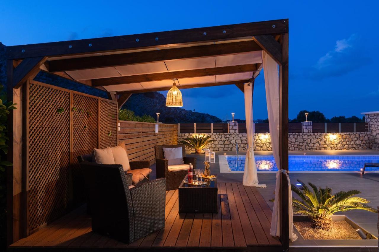 Costa Costa - Luxury Villa Kolymbia